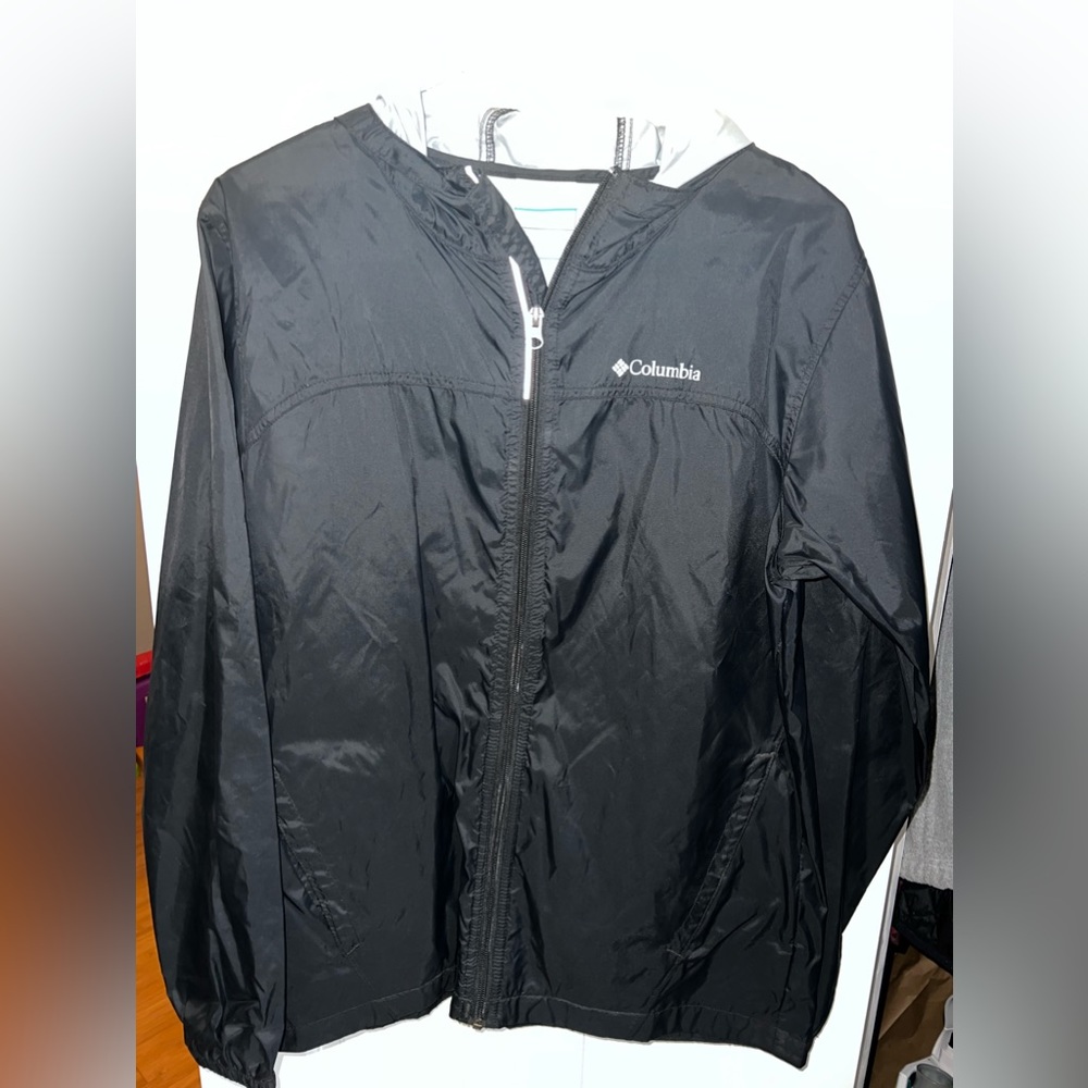 Kids xl black Columbia windbreaker